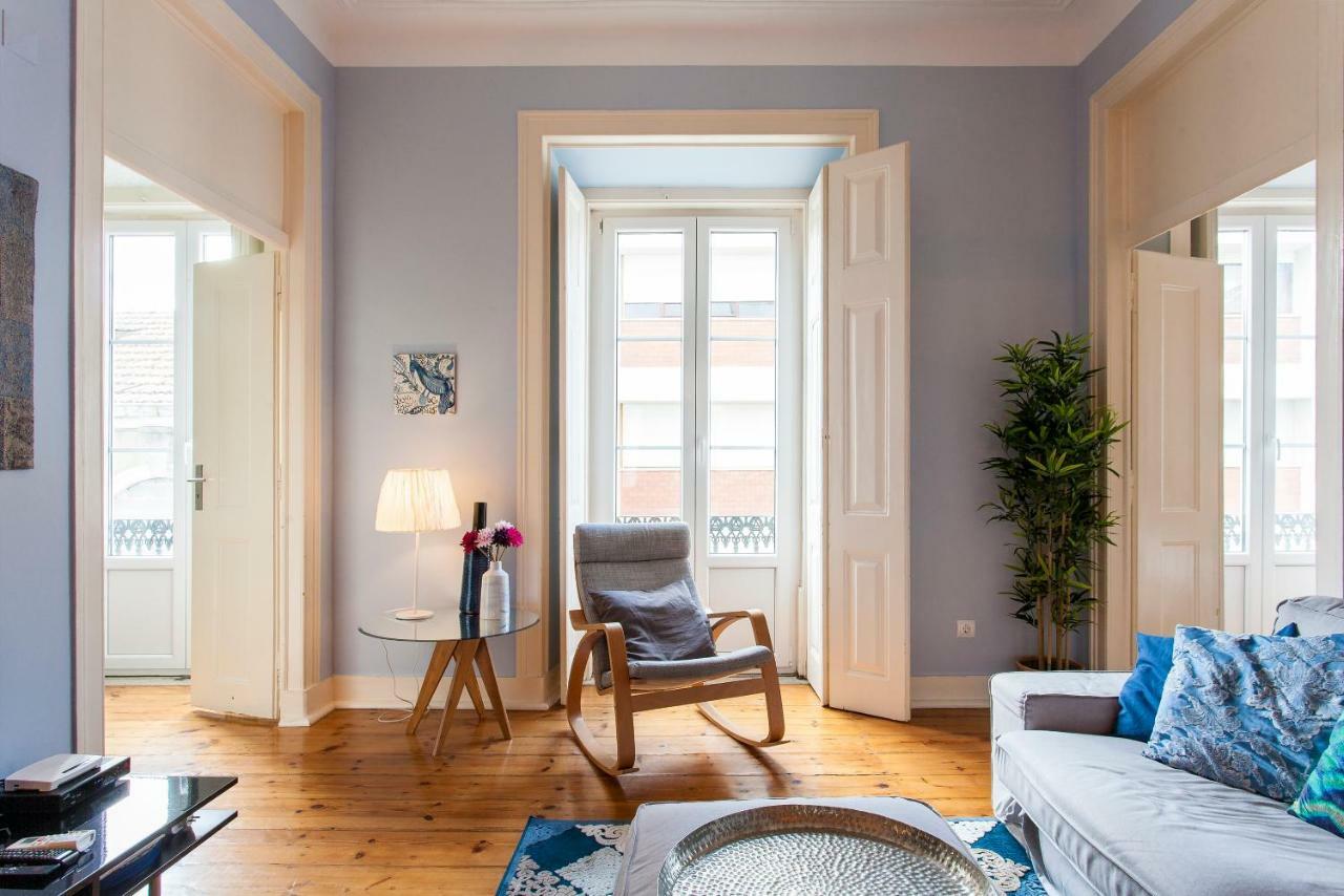 Bairro Alto 3 Bedroom Patio Flat! Lisbon Luaran gambar