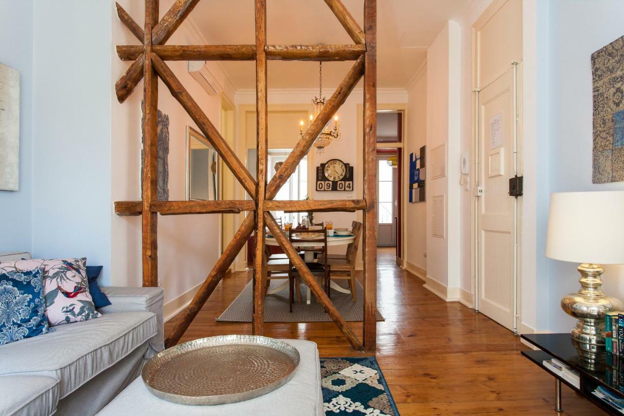 Bairro Alto 3 Bedroom Patio Flat! Lisbon Luaran gambar
