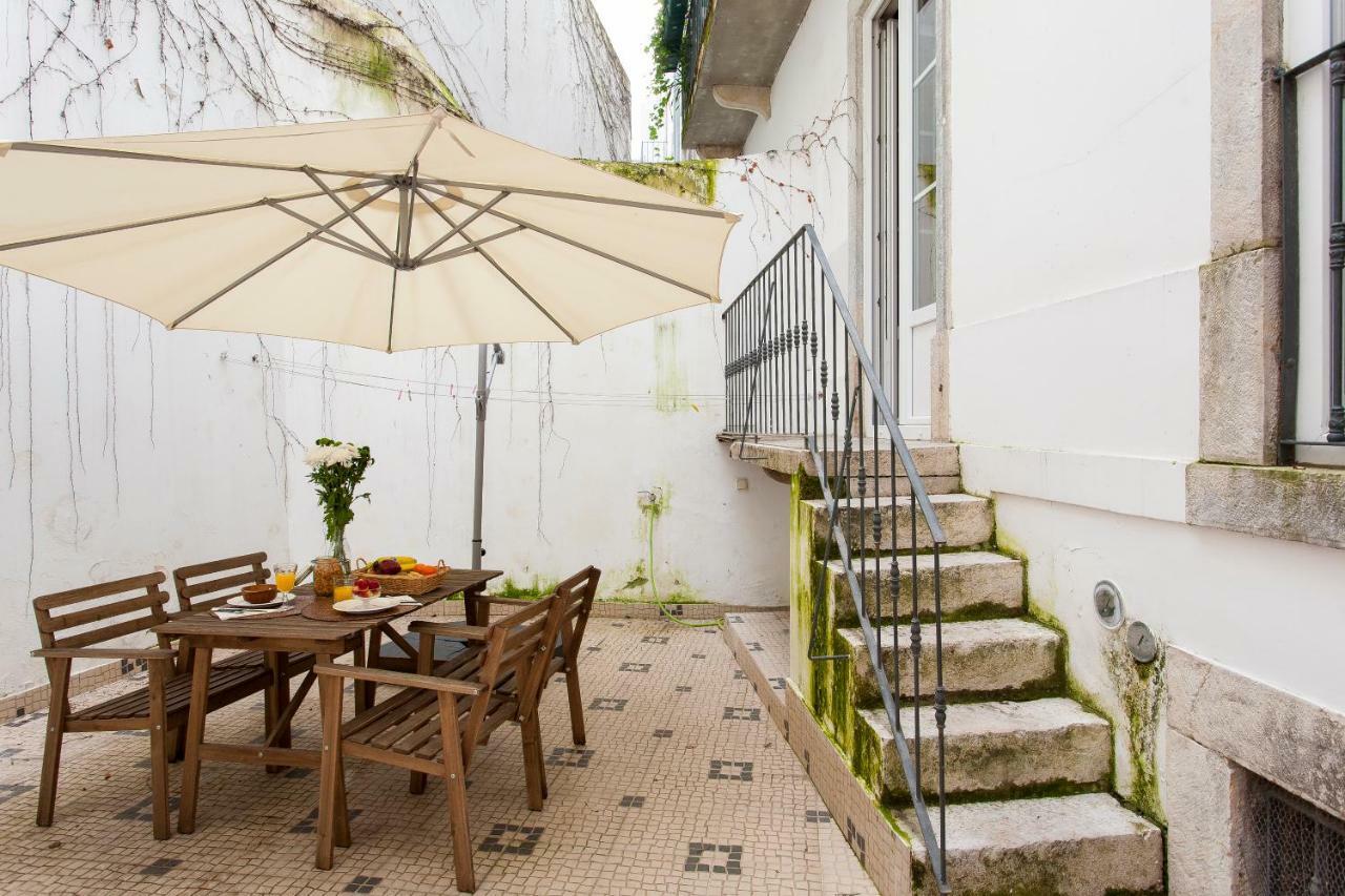 Bairro Alto 3 Bedroom Patio Flat! Lisbon Luaran gambar