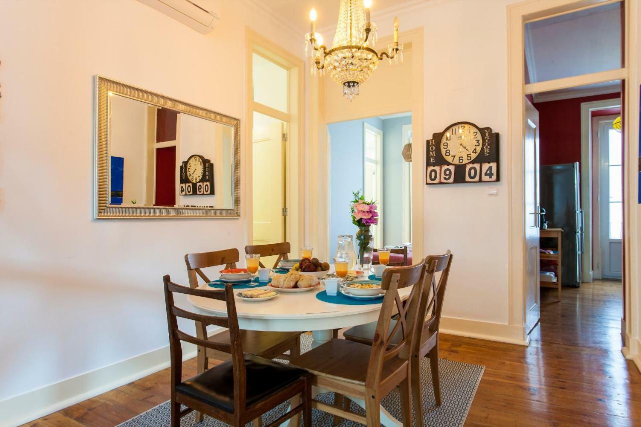Bairro Alto 3 Bedroom Patio Flat! Lisbon Luaran gambar
